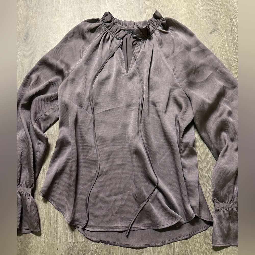 Ann Taylor long sleeve blouse - Picture 2 of 3